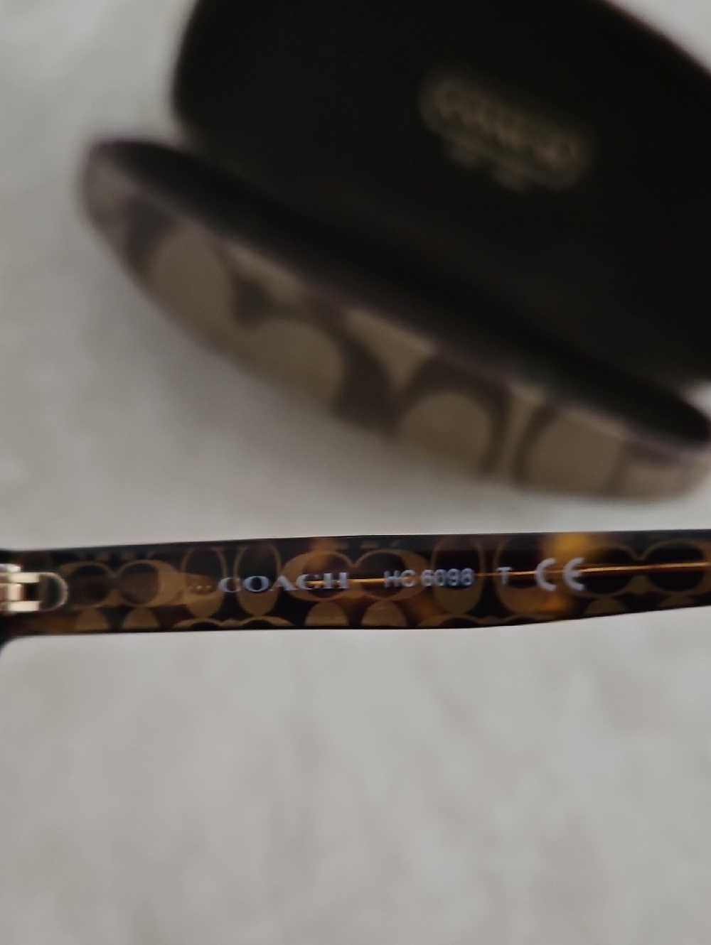 Coach HG6098 Eyeglasses. - Picture 8 of 12